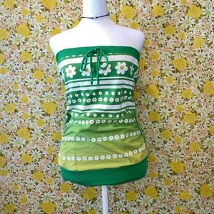 Women’s Maurices y2k Green Flower Power Tube Top